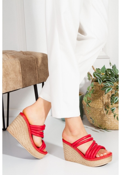 TENRO FILLED HEELED SLIPPER LZT5009 RED