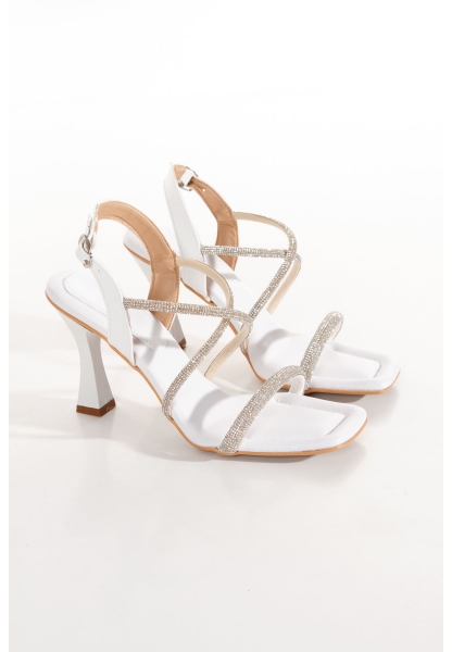 KIARRA HEELED SHOES VTR0371 WHITE